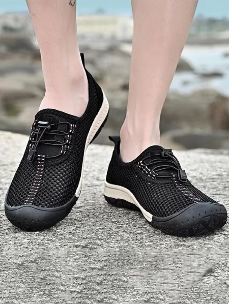 Summer Hollow Mesh Casual Shoes