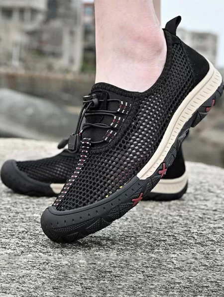 Summer Hollow Mesh Casual Shoes