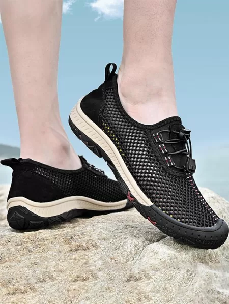 Summer Hollow Mesh Casual Shoes